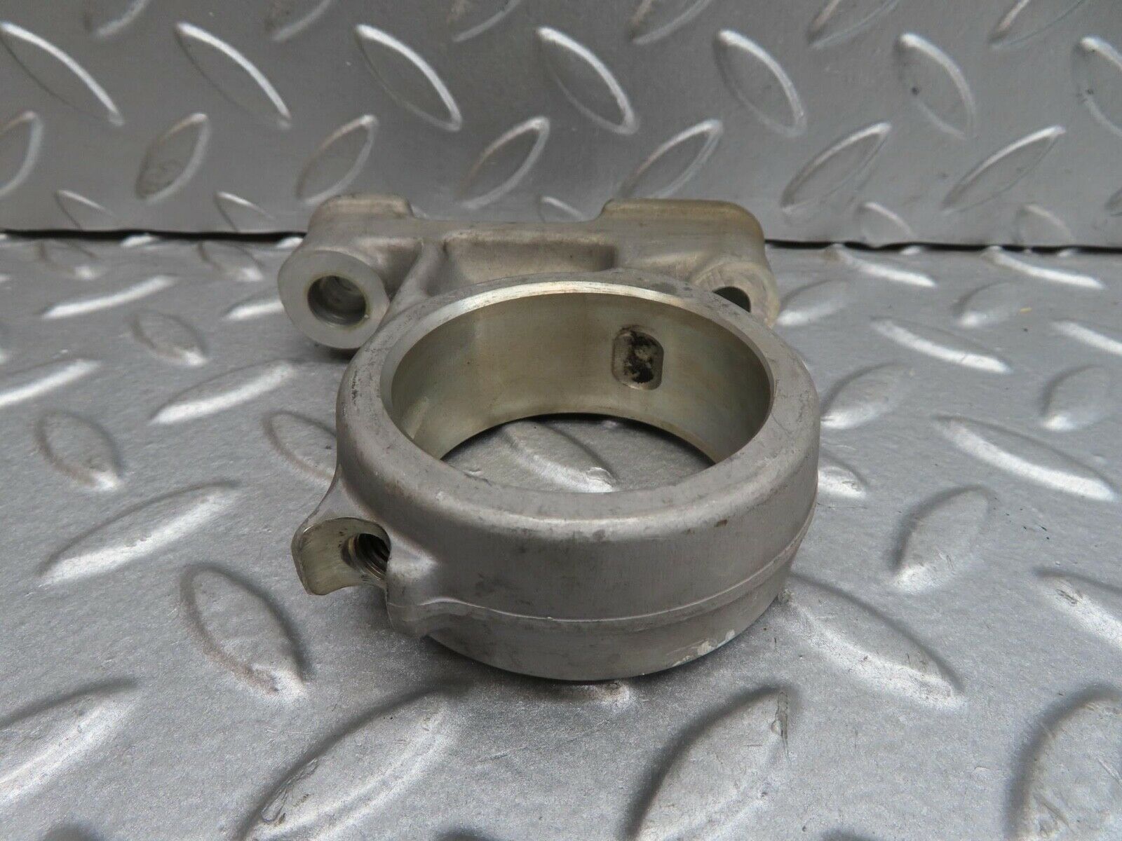 13731 Mercedes-Benz R107 450SL Camshaft Tower Bearing 1160512712