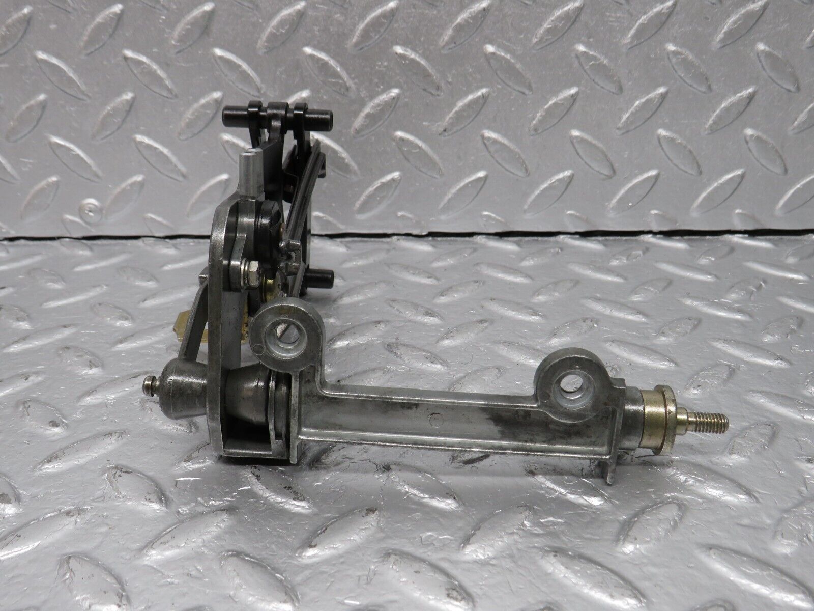 39882 Mercedes-Benz R107 350SL Heater Control Mechanism