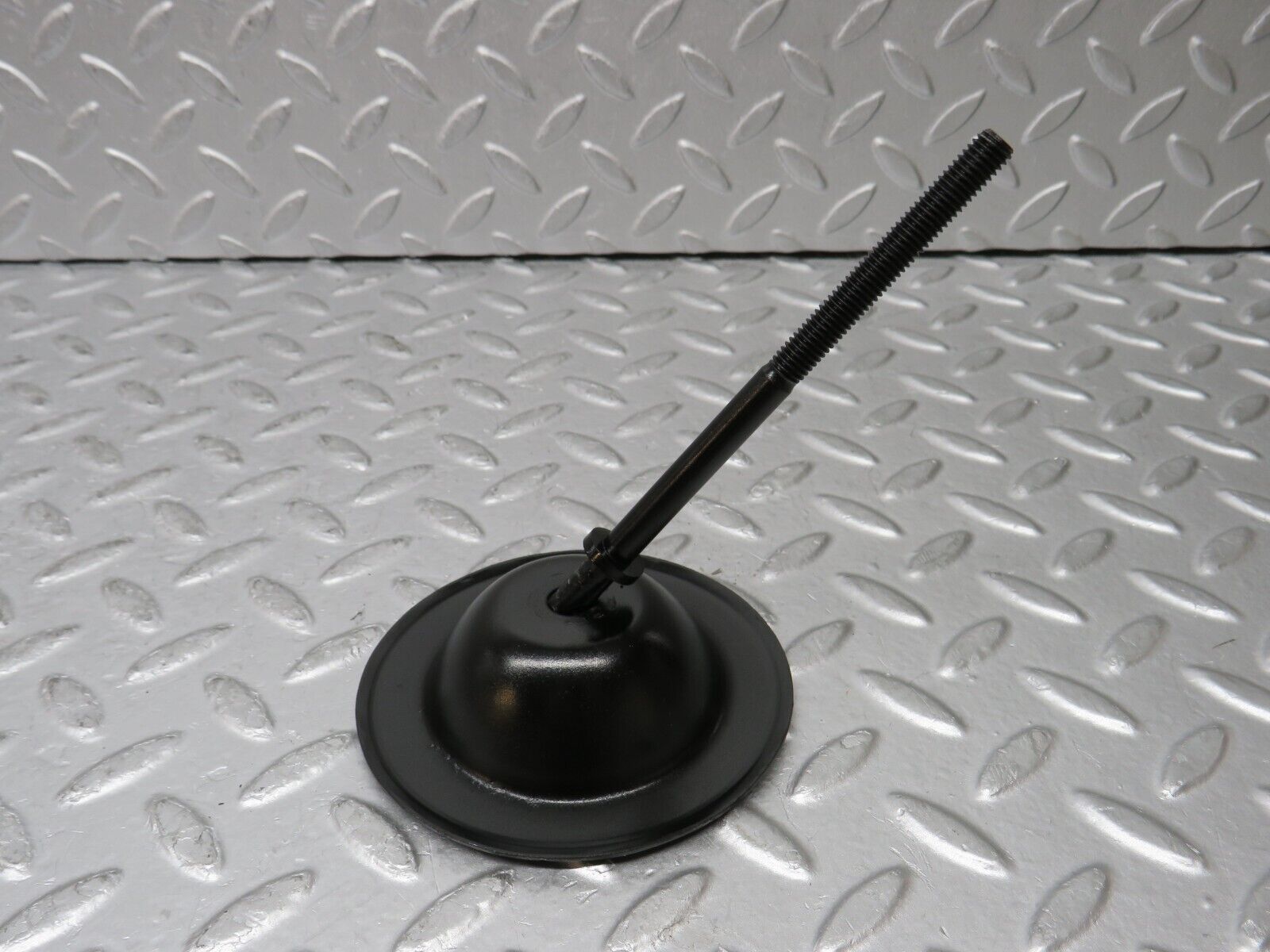 35346 Mercedes-Benz R107 280SL Spare Wheel Holder