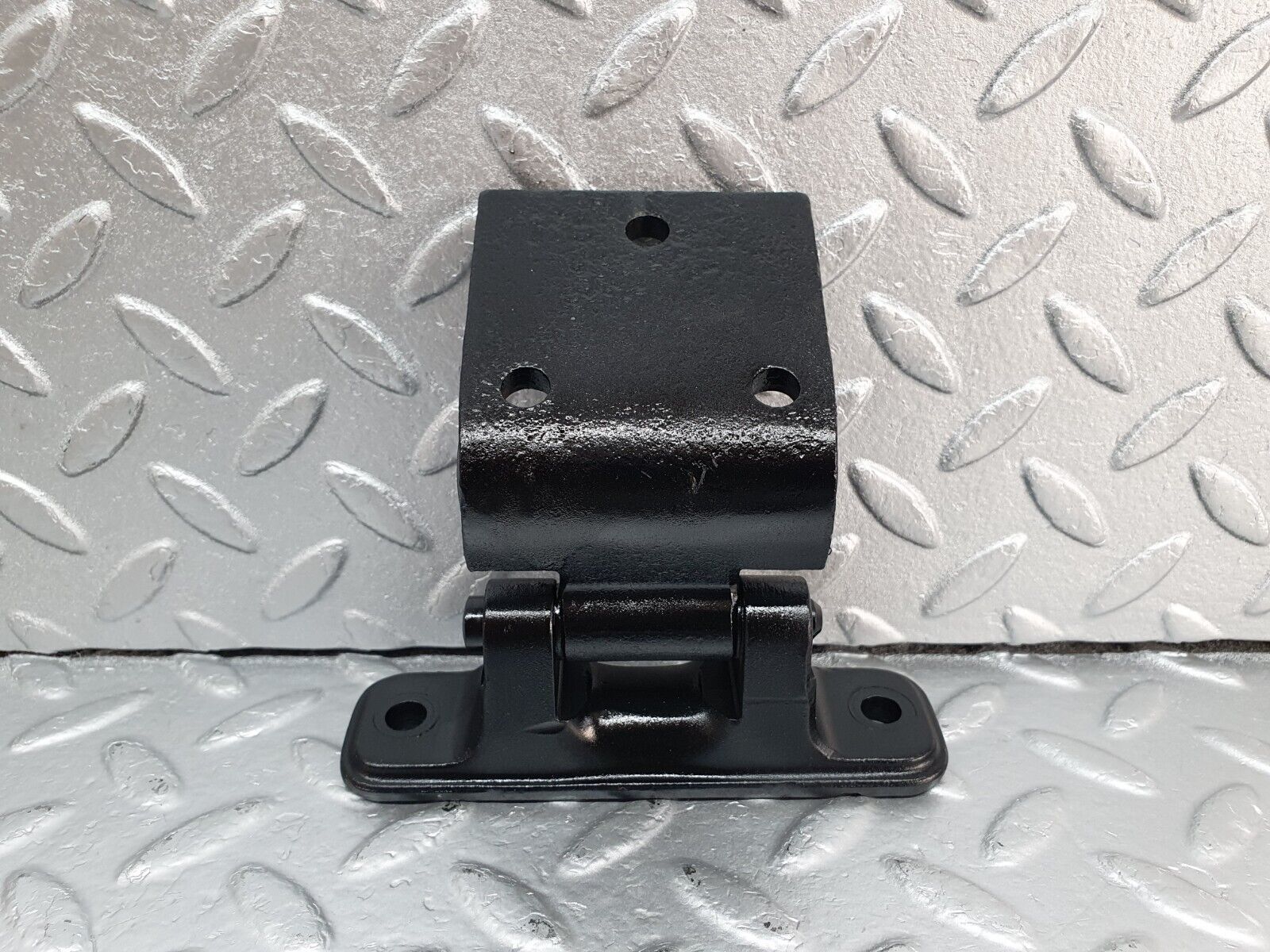 43140 Mercedes-Benz W108 280SE Door Hinge Left Side