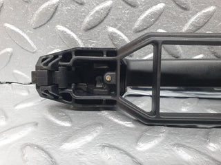 W202 front left exterior door handle used OEM