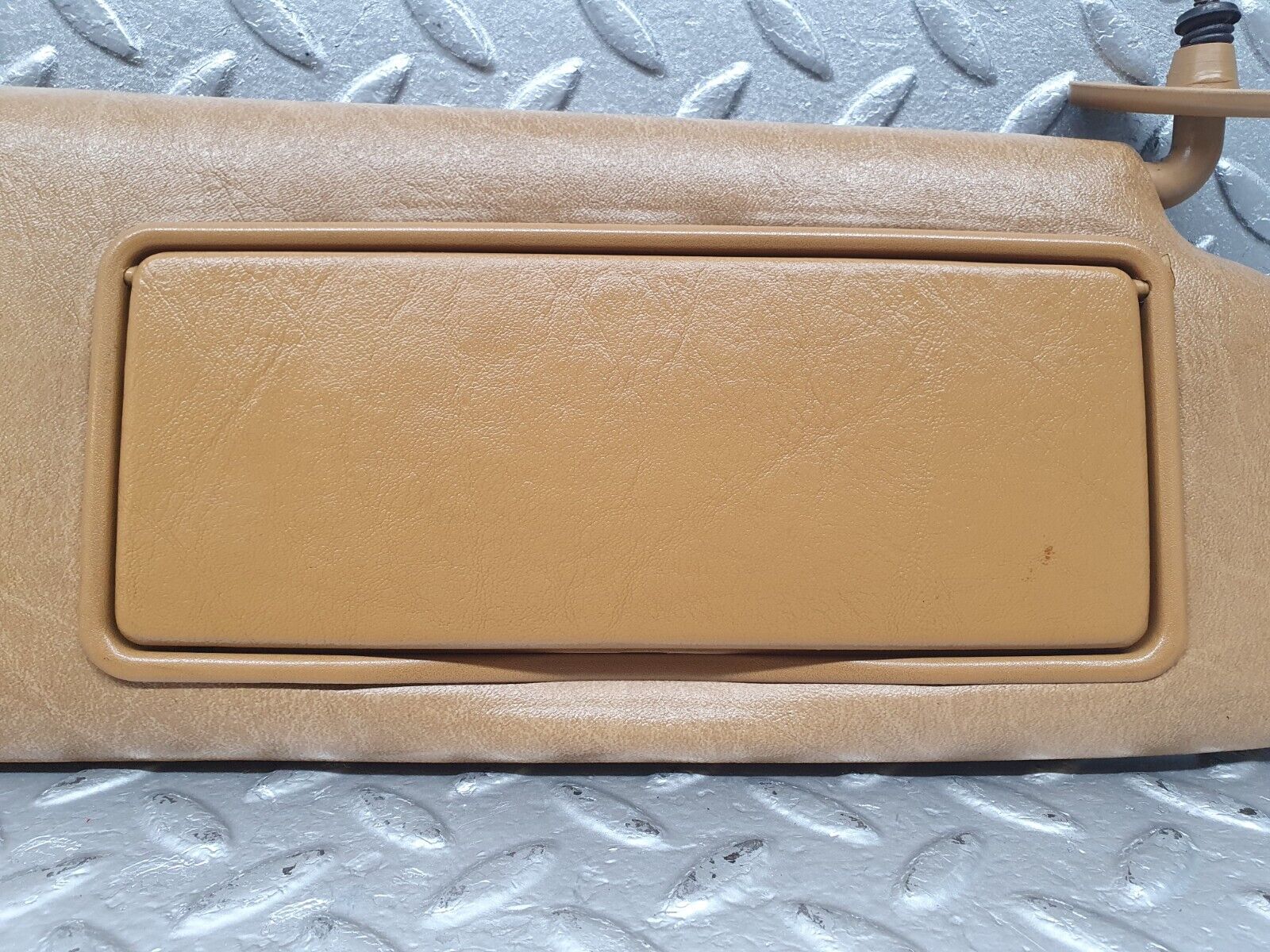 43495 Mercedes-Benz C126 380SEC Coupe Sun Visor Right Side