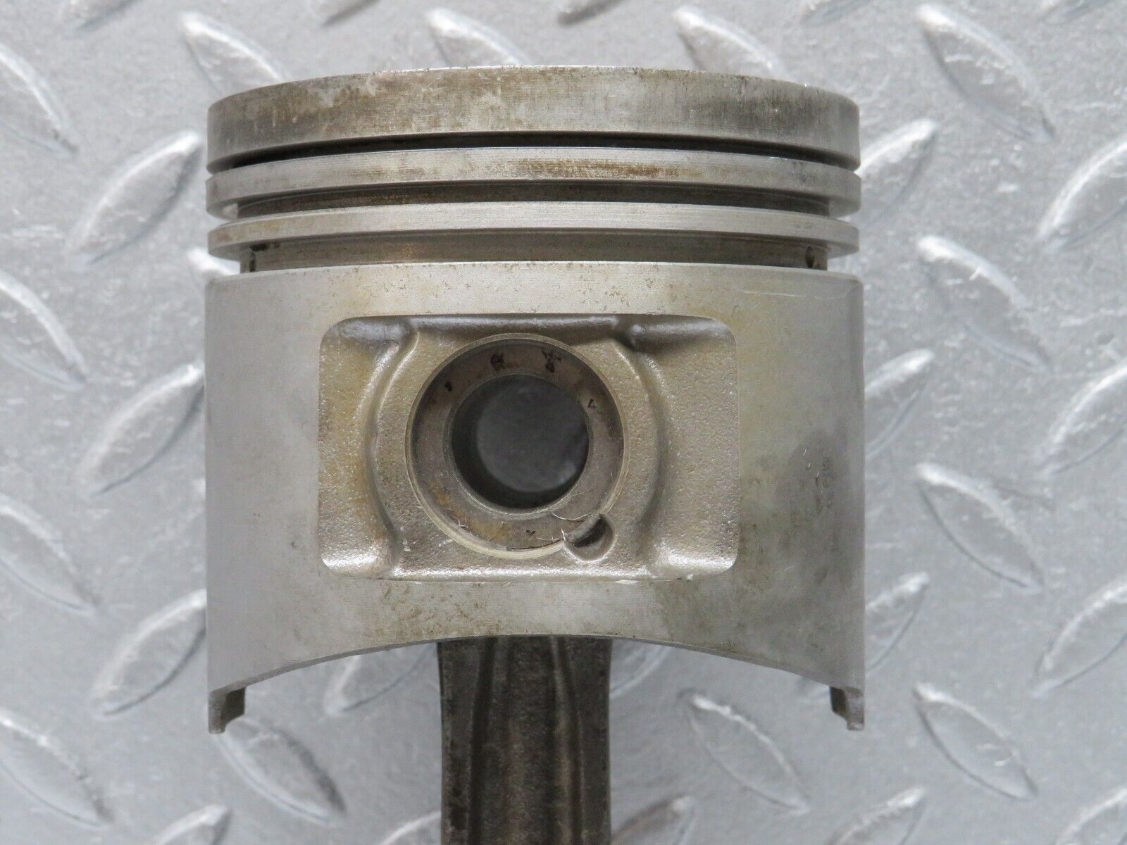 40027 Mercedes-Benz R107 350SL Piston With Connecting Rod 92.00mm