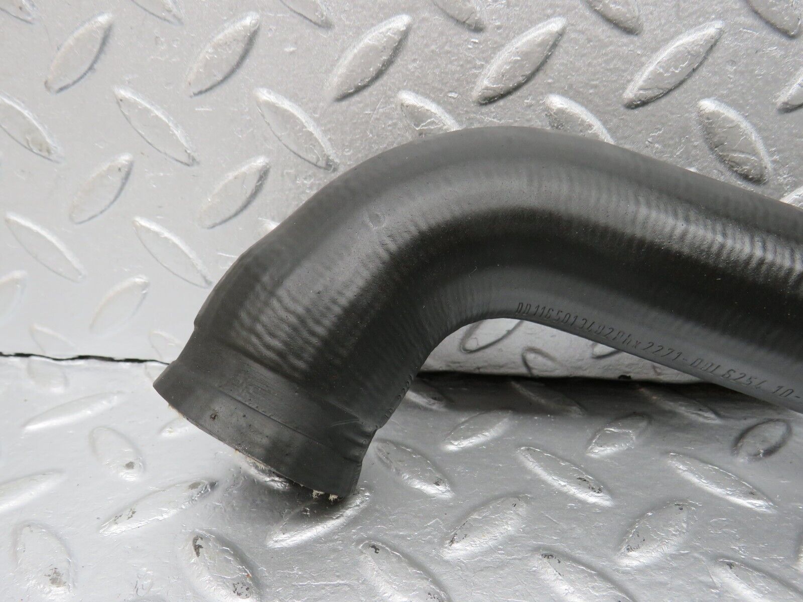 39874 Mercedes-Benz R107 350SL Radiator Hose Pipe 1165013482