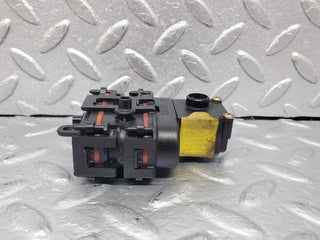 R129 SL heater box vacuum actuator used OEM