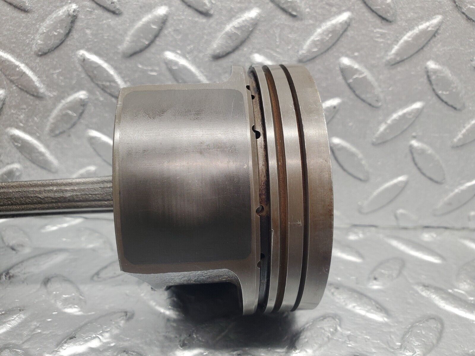 46224 Mercedes-Benz W124 280E Piston With Connecting Rod 1/94 B 74