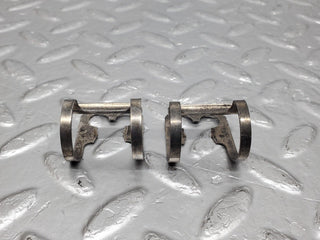 W123 valve rocker arm with retaining spring used OEM