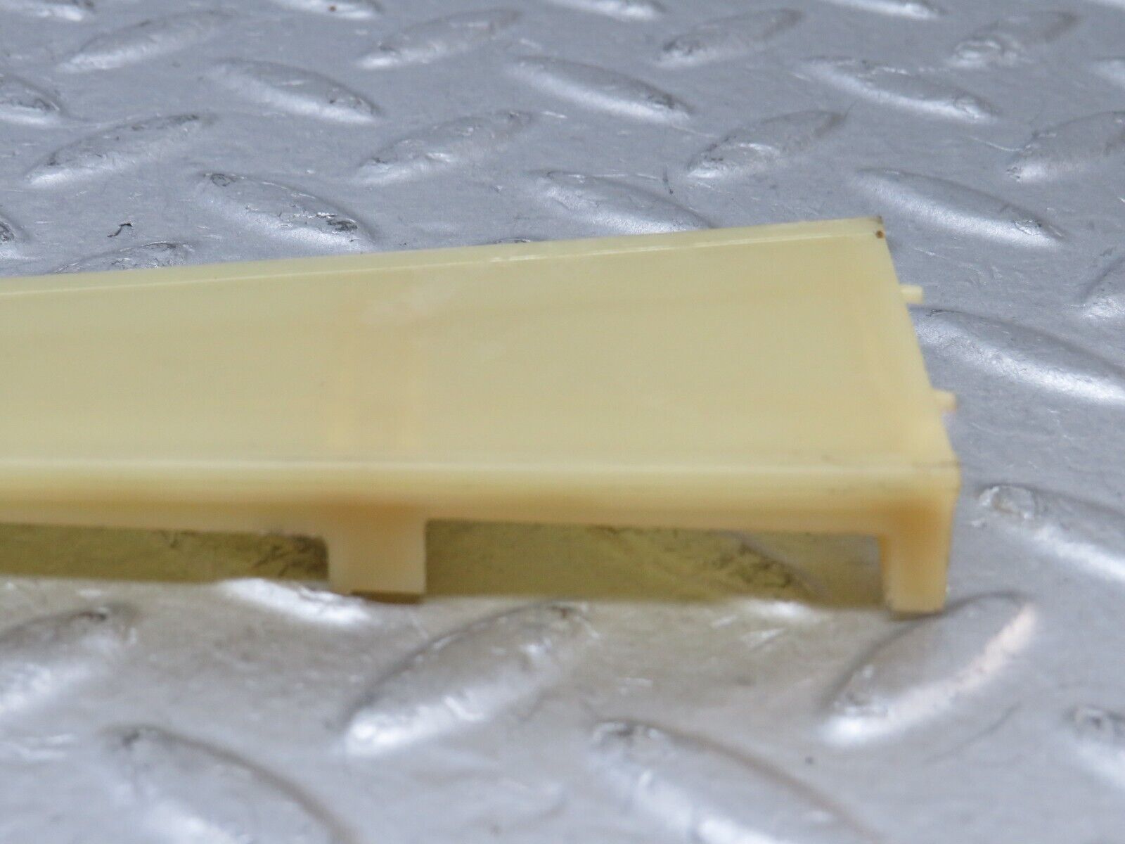 36433 Mercedes-Benz R107 450SL Automatic Gearbox Support 1162770040