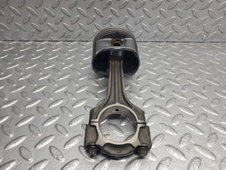W124 Wagon piston with connecting rod used OEM