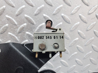 45411 Mercedes-Benz 280E M110.983 Throttle Linkage 0025450114