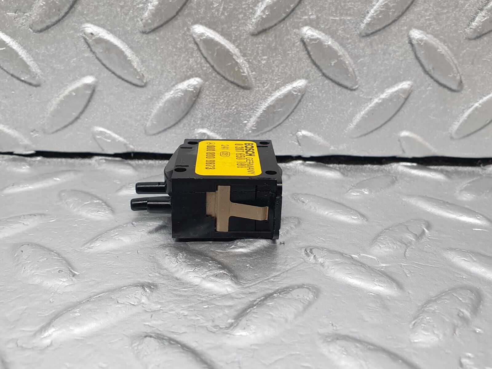 43657 Mercedes-Benz C126 380SEC Coupe Headlight Level Switch 0008000873 0307650101