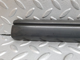 41683 Mercedes-Benz W124 200E Front Right Door Centre Moulding Trim