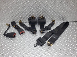 45865 Mercedes-Benz W126 420SE Rear Seat Belt Set With Buckles 1268601886 1248601185 1268601396