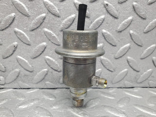 W201 Baby Benz fuel pressure regulator used OEM