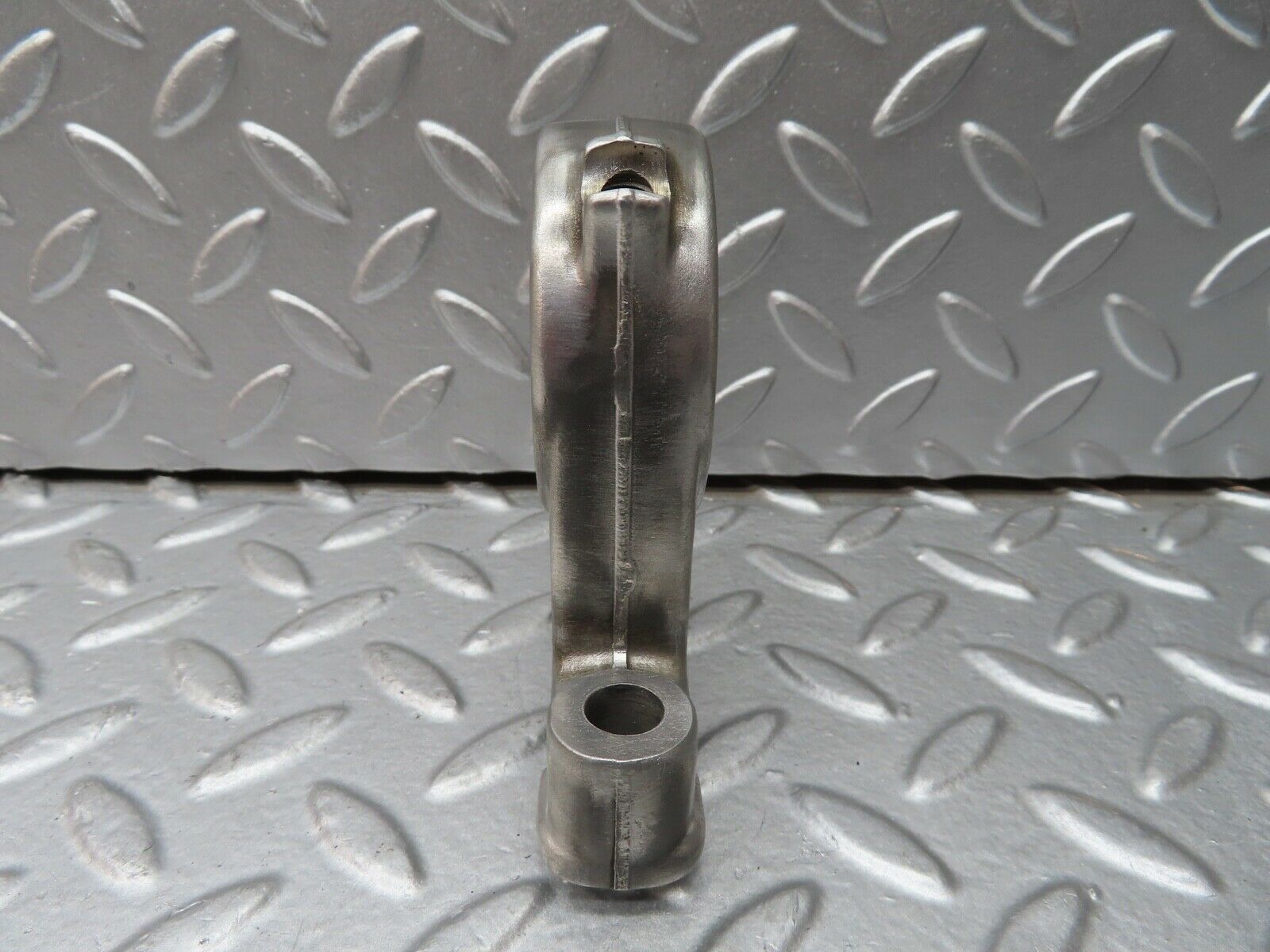 20674 Mercedes-Benz R107 450SL Camshaft Tower Bearing 1160512712
