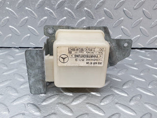 41750 Mercedes-Benz W202 C200 Alarm Control ECU 2028204726