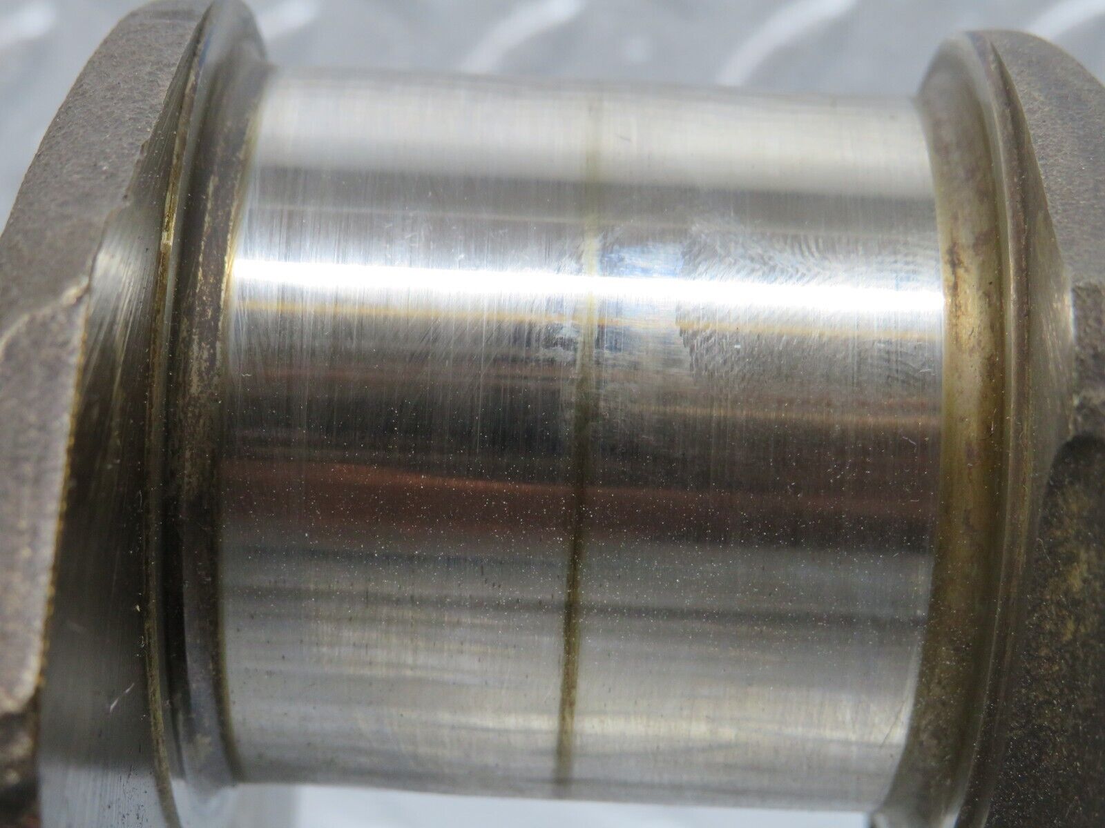 40152 Mercedes-Benz R107 350SL Crankshaft 1160311401