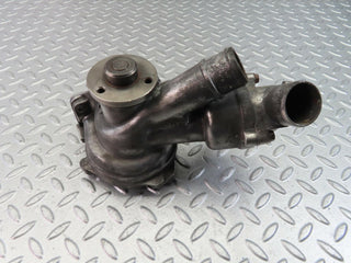 W124 Coupe water pump used OEM