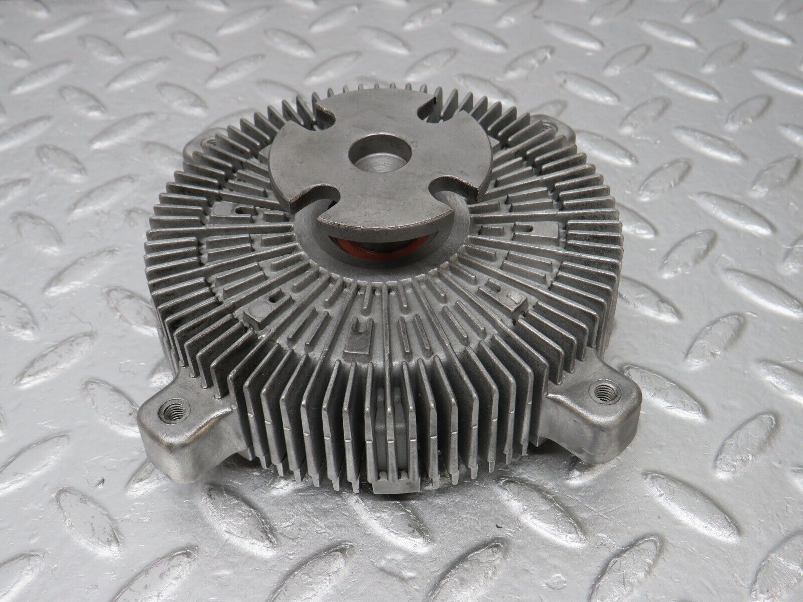 33150 Mercedes-Benz C107 R107 350 V8 Engine Cooling Fan Clutch