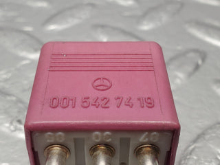 W124 Cabriolet multi purpose relay used OEM