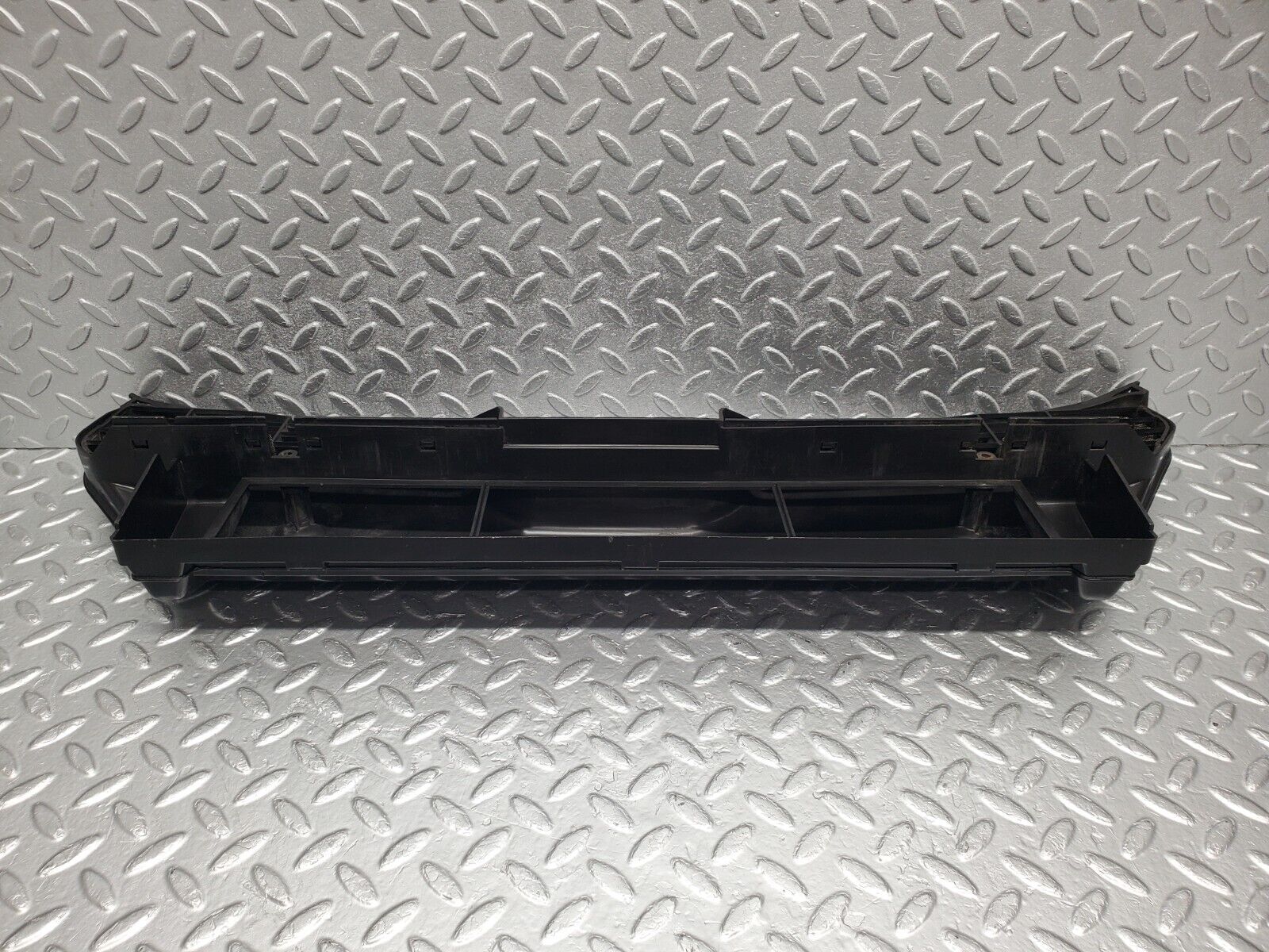 46887 Mercedes-Benz R129 320SL Coupe Cabin Filter Housing 1298300053