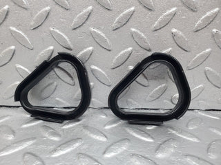 W123 valve cover gasket set used OEM