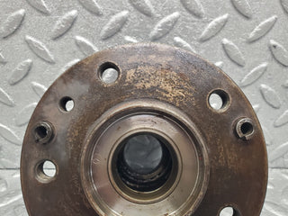 W201 Baby Benz front wheel hub used OEM