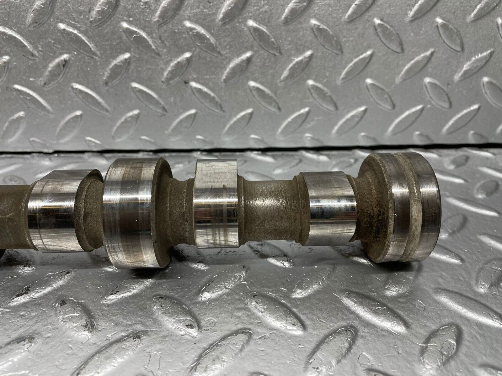 39951 Mercedes-Benz R107 350SL Camshaft Left Side