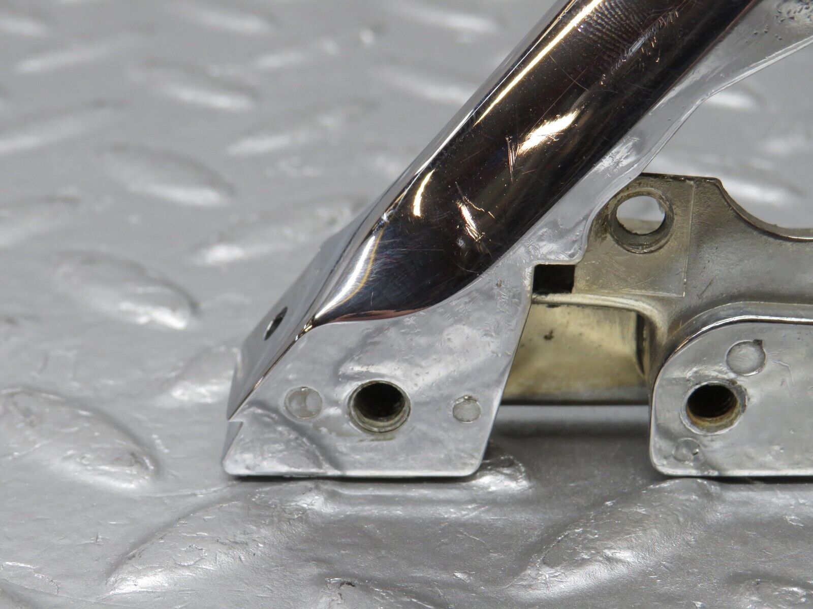 39120 Mercedes-Benz R107 500SL Left Wing Mirror Triangle Chrome Bracket