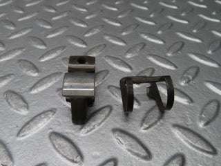 R107 SL valve rocker arm with retaining spring used OEM