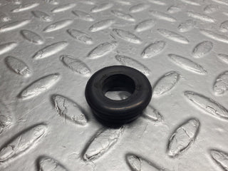 W124 Wagon rear wiper arm rubber seal used OEM