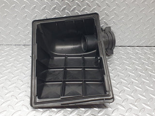41814 Mercedes-Benz W202 C200 Air Filter Box Housing 1110900301