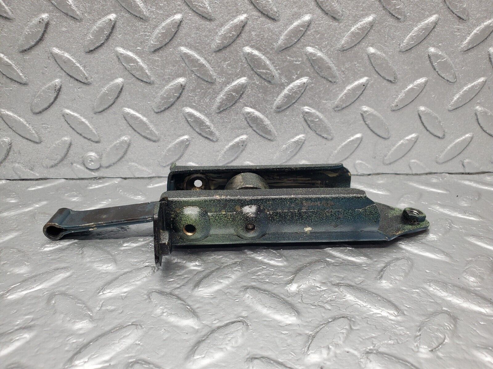 46377 Mercedes-Benz C123 280CE Coupe Door Safety Check Strap