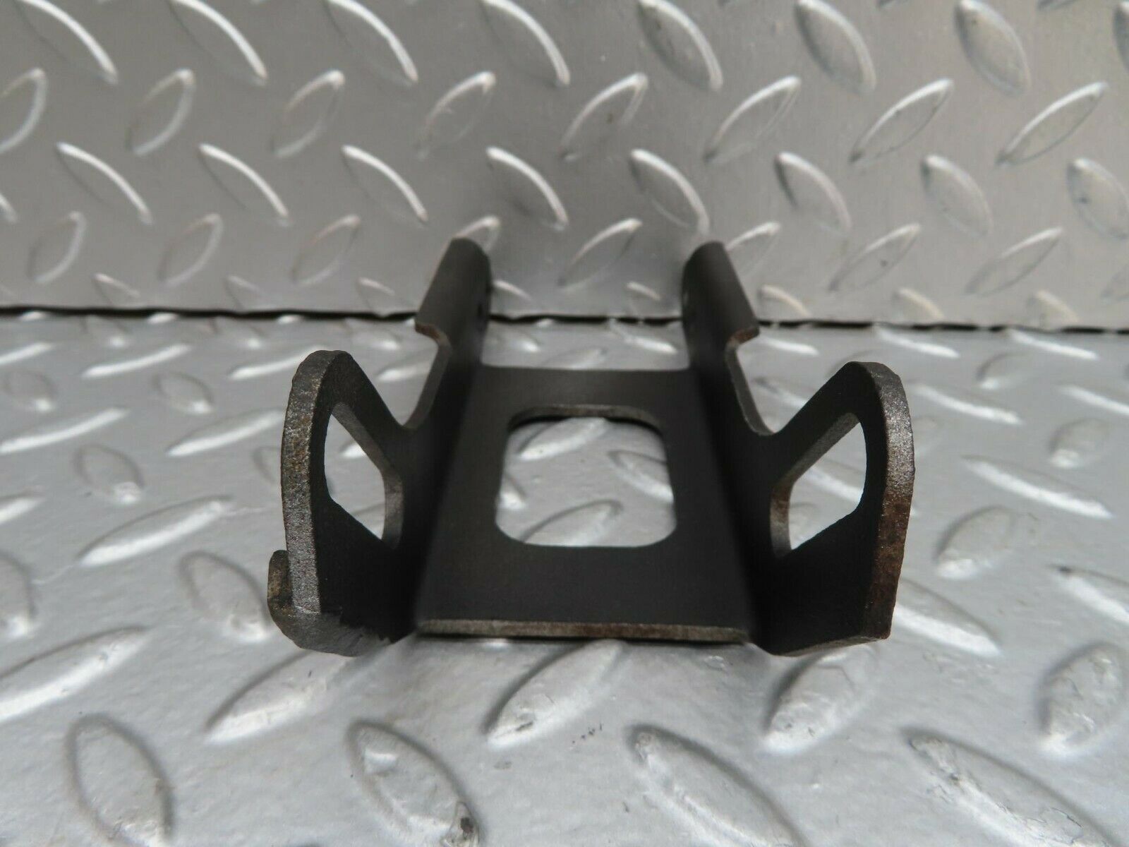 15766 Mercedes-Benz R107 450SL Alternator Generator Bracket