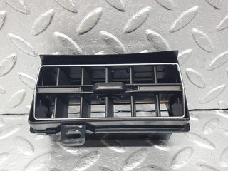 45964 Mercedes-Benz W126 420SE Dashboard Air Vent Right Side 1268310630