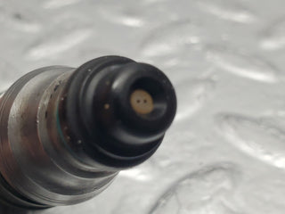 W124 Cabriolet fuel injector used OEM