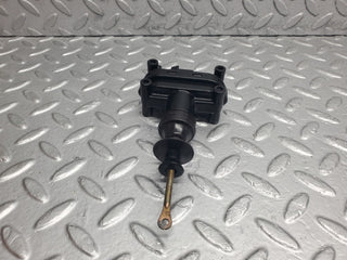 W124 Wagon door lock vacuum actuator rear used OEM