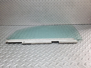 45801 Mercedes-Benz W126 420SE Front Left Door Window Glass