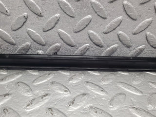 S123 Wagon rear left door centre moulding trim used OEM