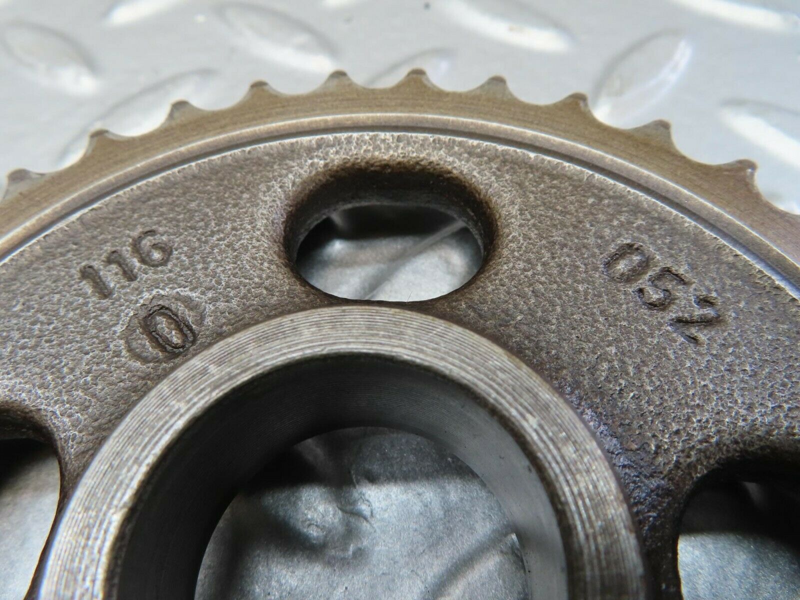 15669 Mercedes-Benz R107 450SL Camshaft Timing Gear 1160520601