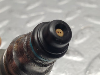 W124 Cabriolet fuel injector used OEM