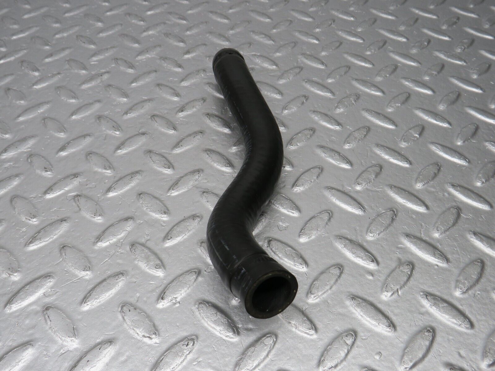 39175 Mercedes-Benz R107 500SL Heater Hose Pipe 1078310194