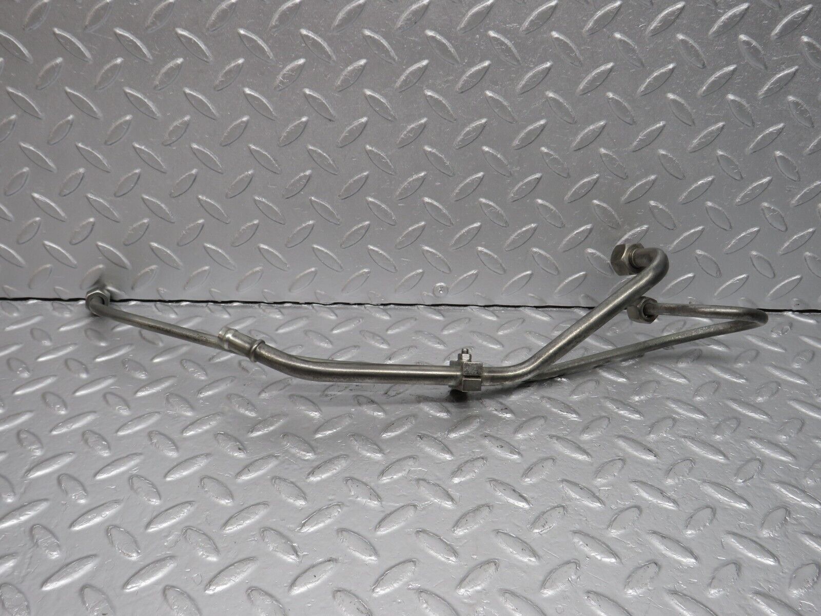 40177 Mercedes-Benz R107 350SL Oil Line Pipe