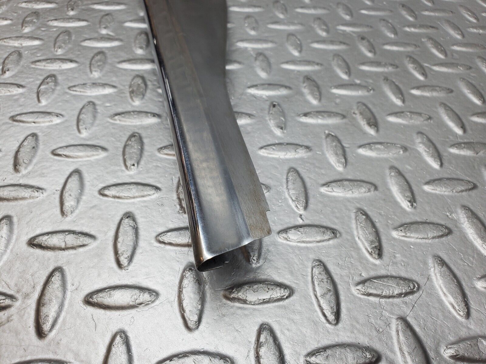 45319 Mercedes-Benz R129 300SL Coupe Left Door Sill Chrome Trim