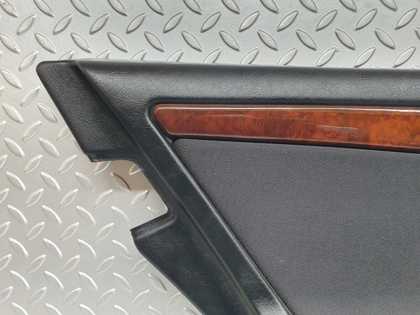 41773 Mercedes-Benz W202 C200 Rear Left Door Card 2027601361
