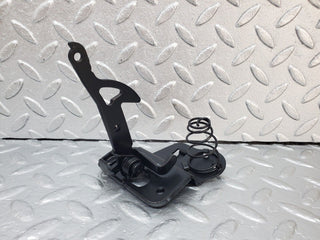 R129 SL bonnet release latch used OEM