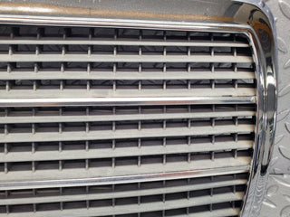 W201 Baby Benz bonnet grill chrome used OEM