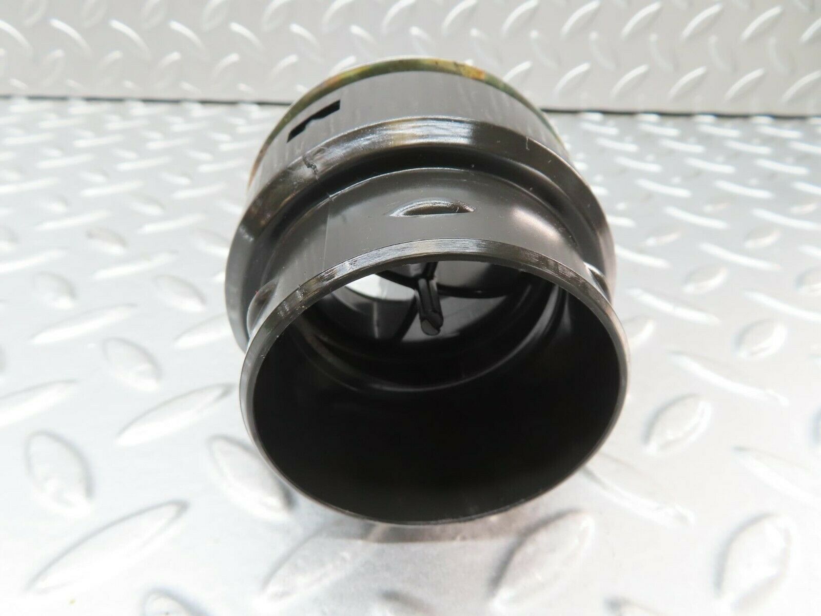 15604 Mercedes-Benz R107 450SL Dashboard Air Vent