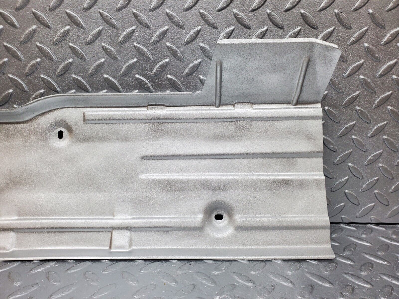 45908 Mercedes-Benz W126 420SE Exhaust Heat Shield