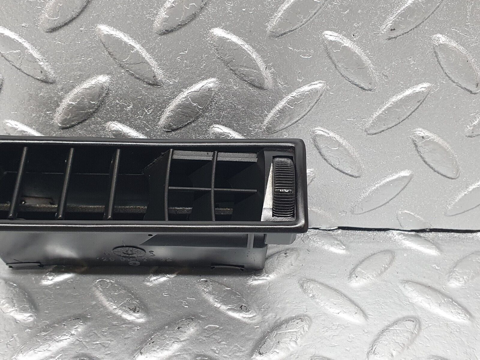 43587 Mercedes-Benz C126 380SEC Coupe Dashboard Air Vent Left Side 1268310742